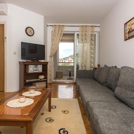 Center Makarska